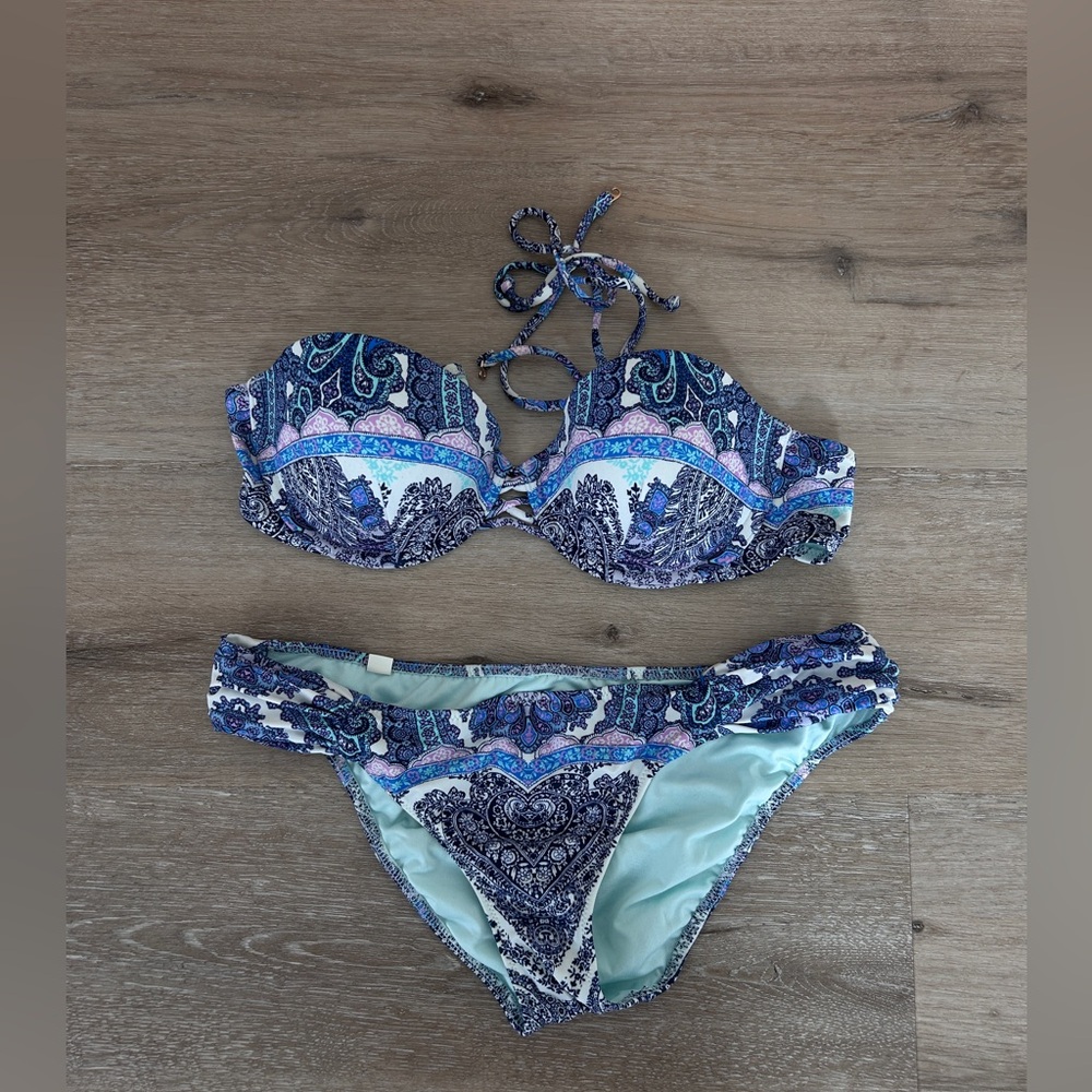 Victoria's Secret Bikini Set